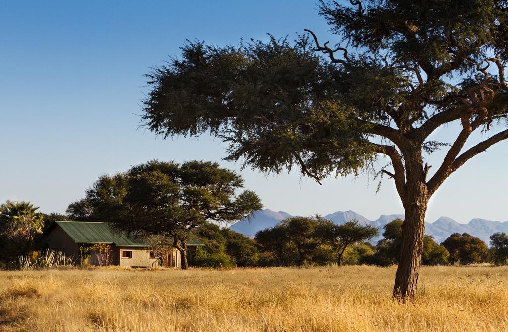 Ondekaremba Villa Exterior foto